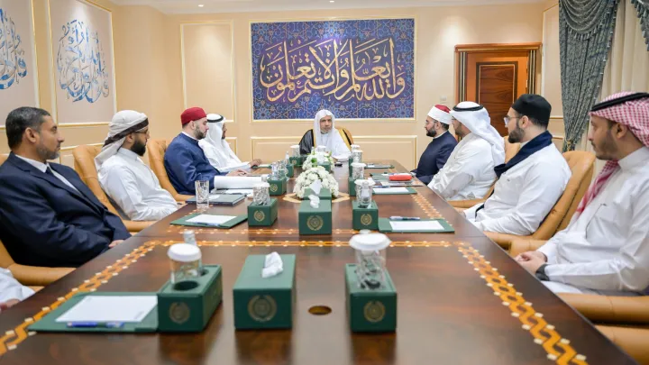  نخبةً من المُقرئين